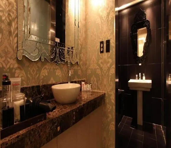 Lava Seocho Motel 3*