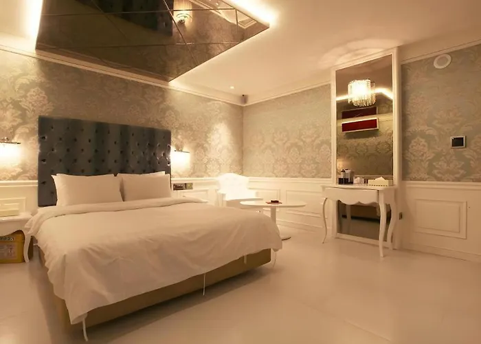 Motel Lava Seocho 3*