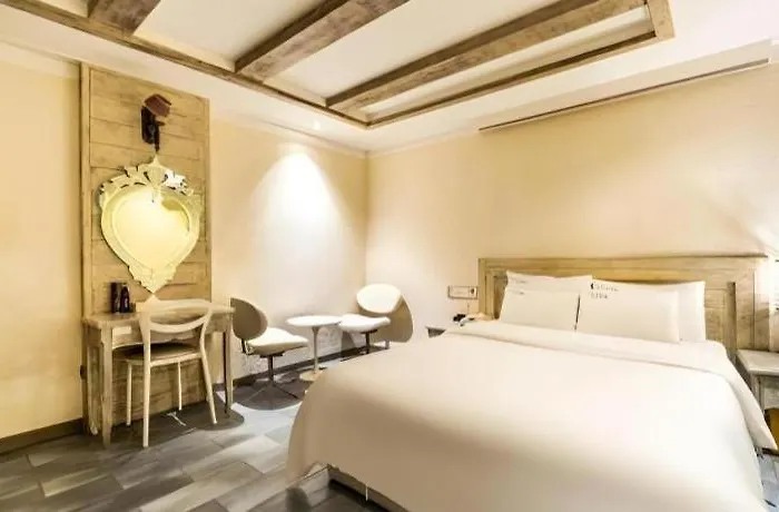 Motel Lava Seocho 3*